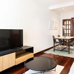 And Chill By Cisan Apartment